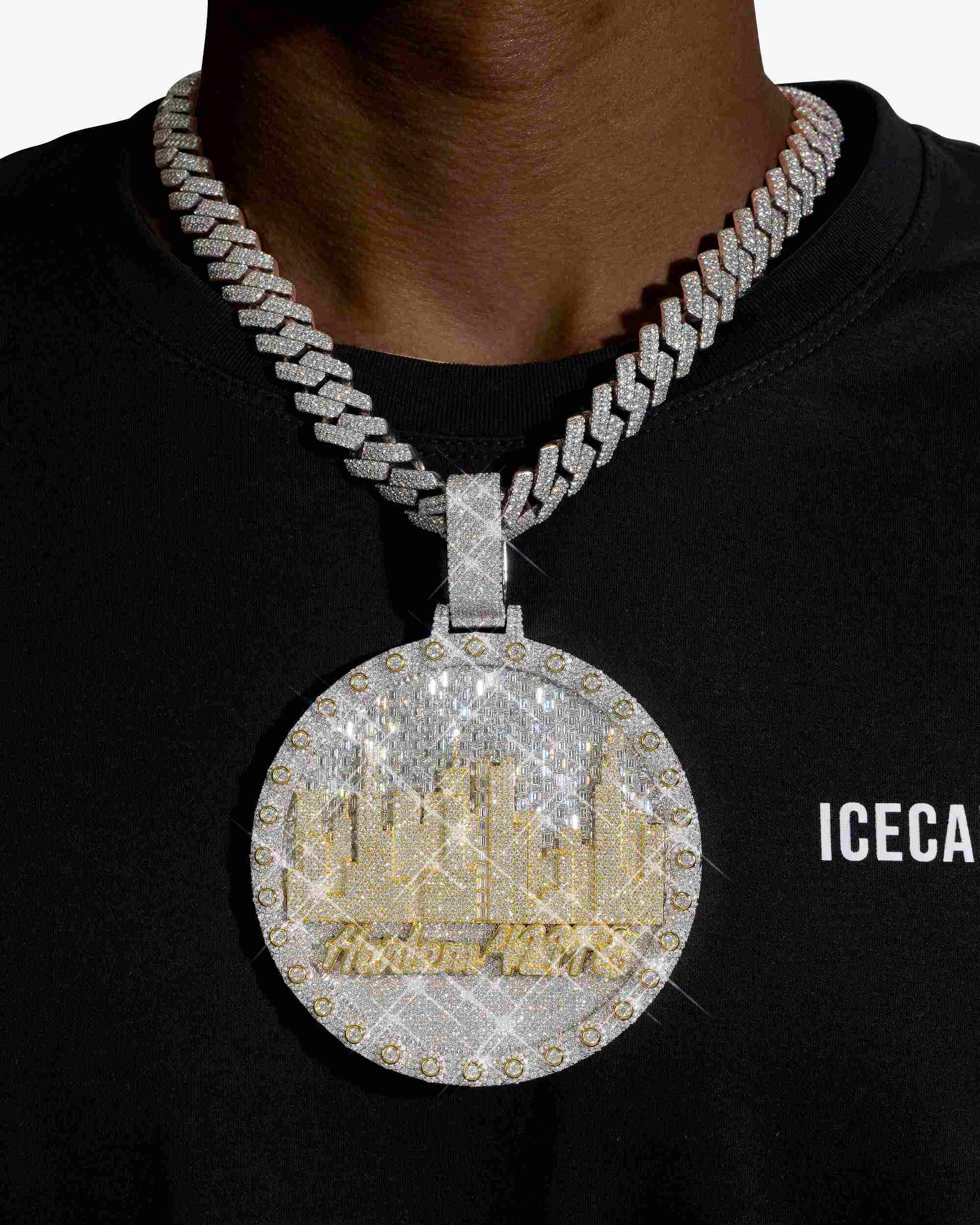"Harlem" Custom Circle Pendant 14K Gold - Image 2
