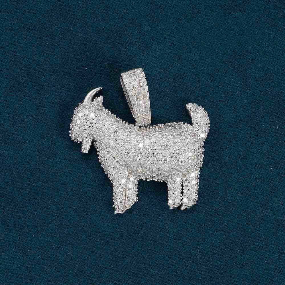 Moissanite GOAT Pendant 14K Gold - Image 7