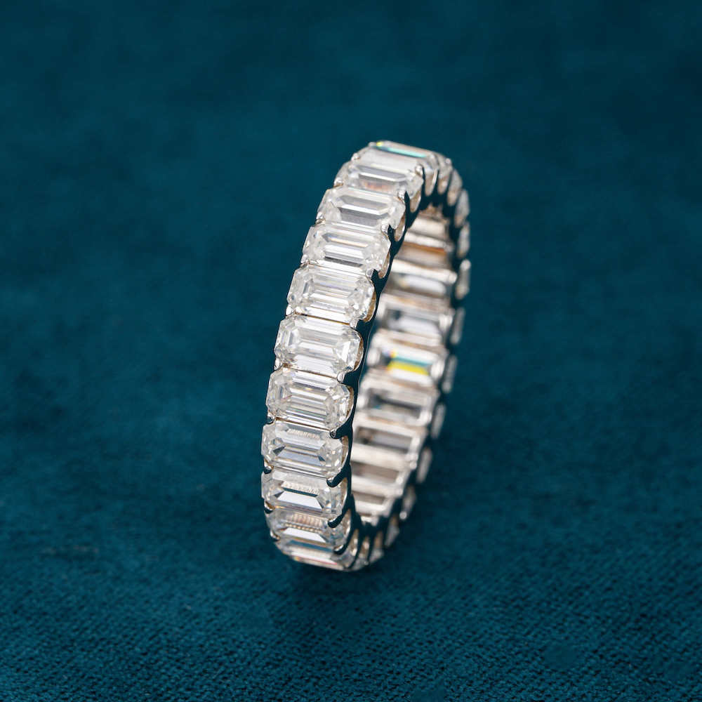Moissanite Baguette Band Ring 14K Gold - Image 5
