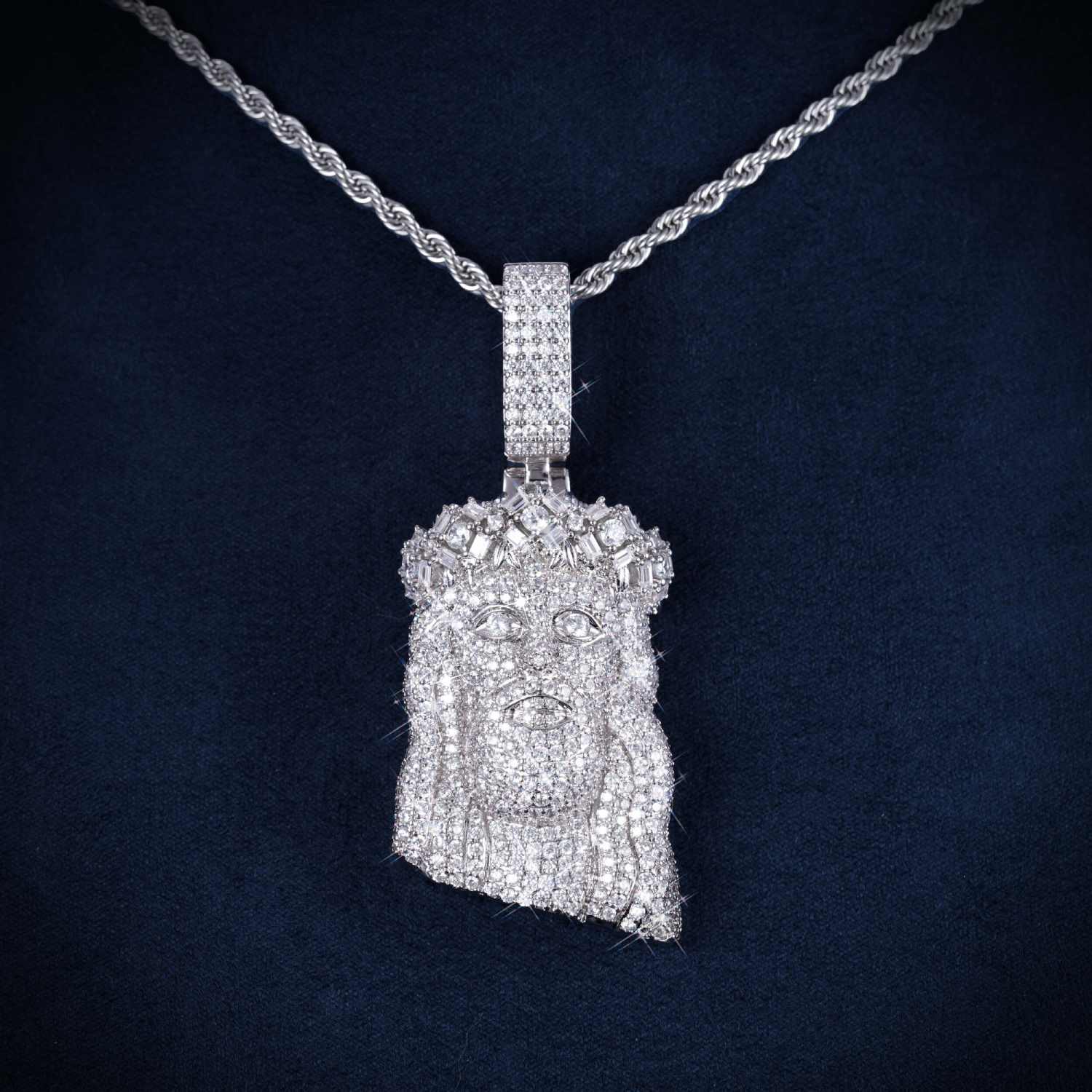 VVS Jesus Pendant 14K Gold - Image 6